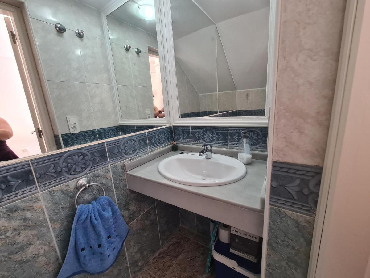 2 Bedroom Property In Closed Urbanisation Torrevieja Extérieur photo